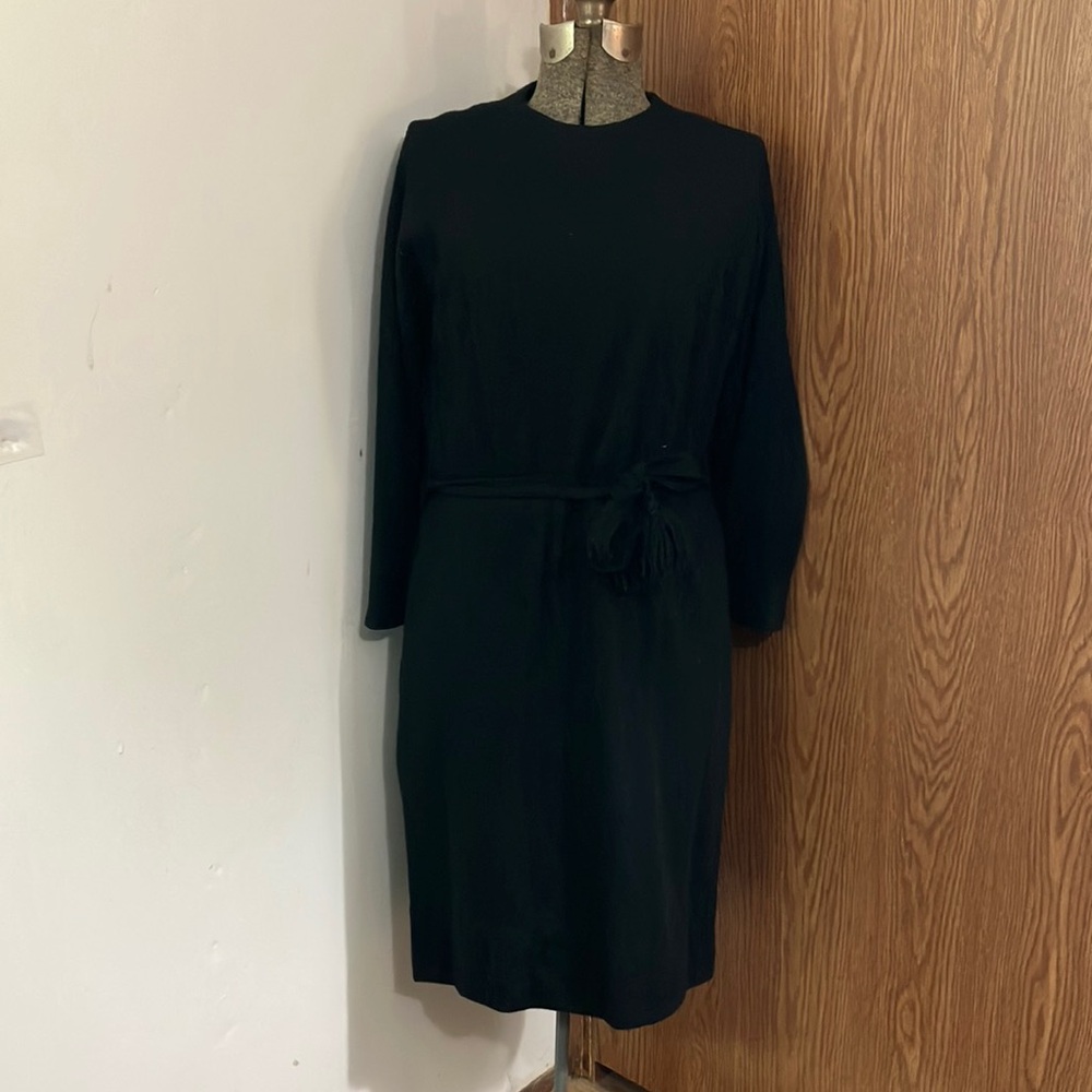 Vintage 1960s Helen Whiting Black Wool/Blend Long-sleeve Dress with Tassel Belt